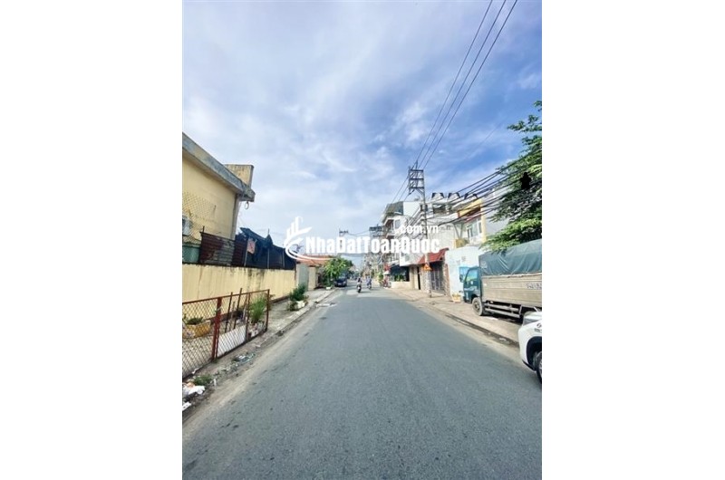 Bán Đất Mặt Tiền Nguyễn Duy Cung Gò Vấp - 450m² (15x30m) - Khuôn Đất Lớn Khan Hiếm